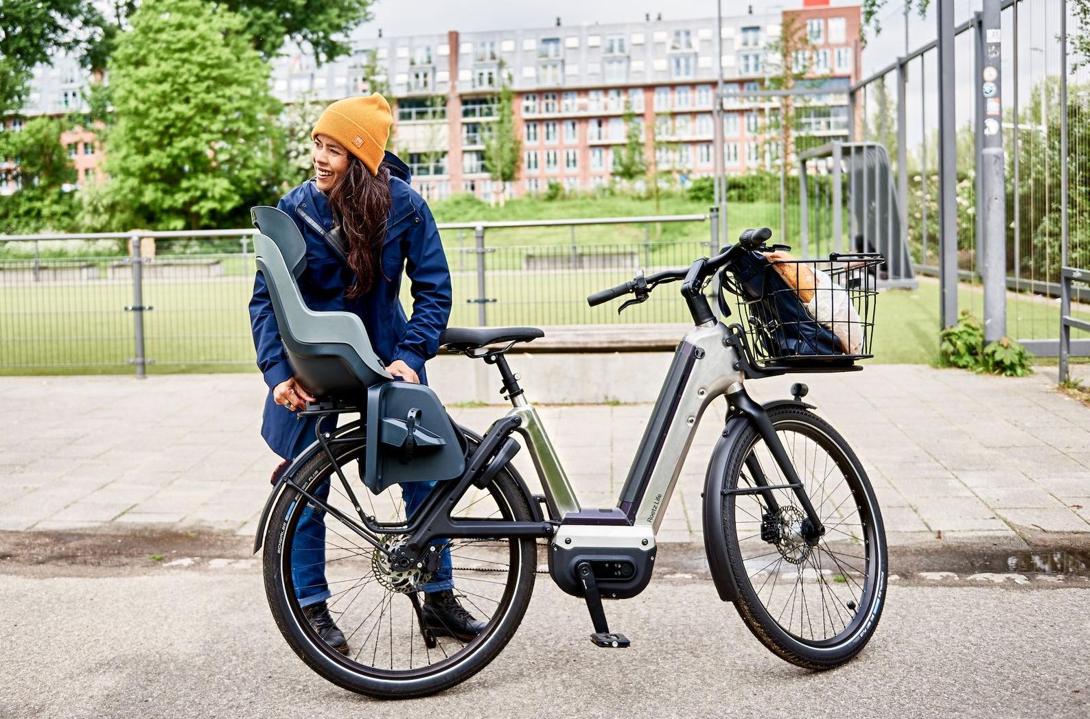 Roetz Life e-bike. Buy once, use forever. The Patek Philippe of electric bikes.